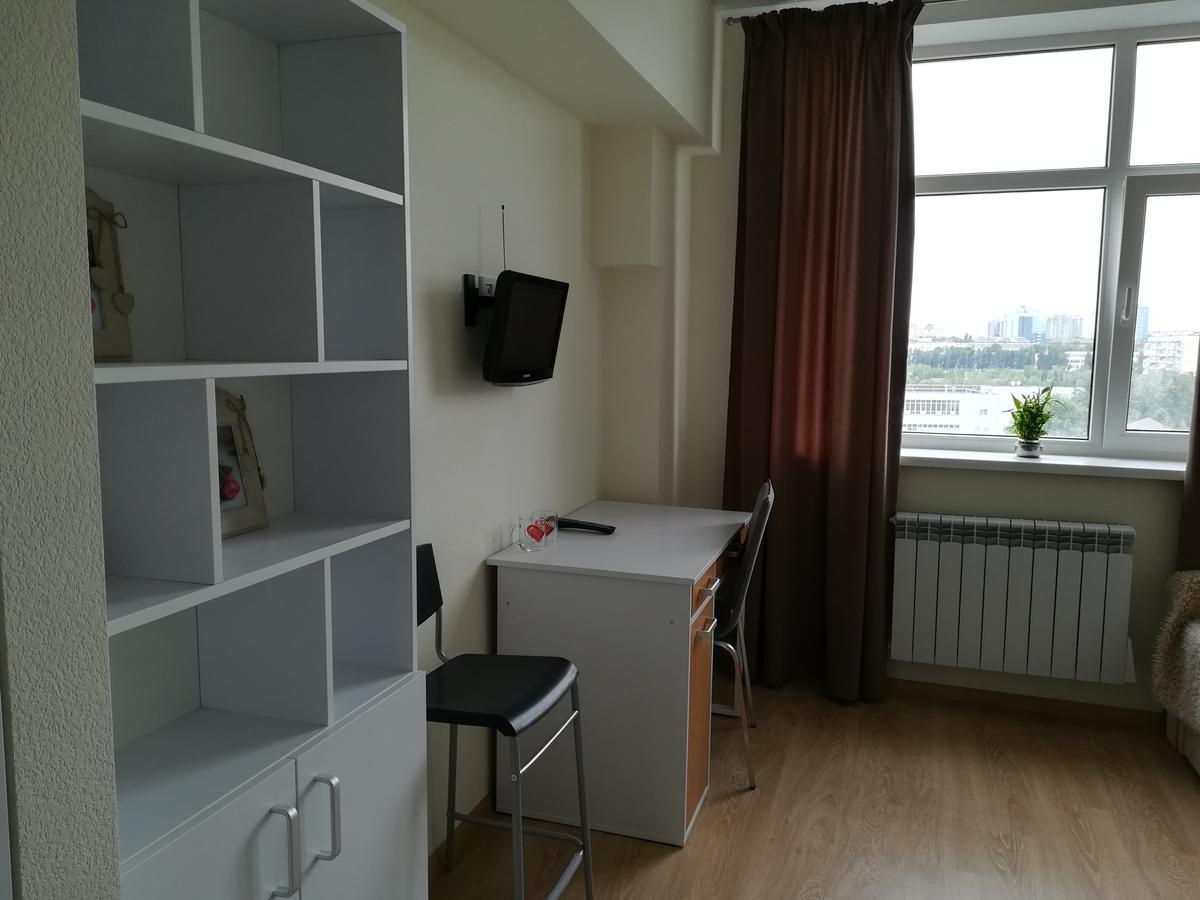 Smart-House Smart Kvartira S Kukhnei Vozle Metro. Kiev Eksteriør billede